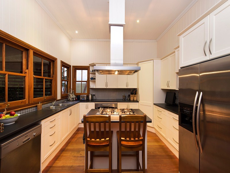 20 Allenby Street, Spring Hill QLD 4000