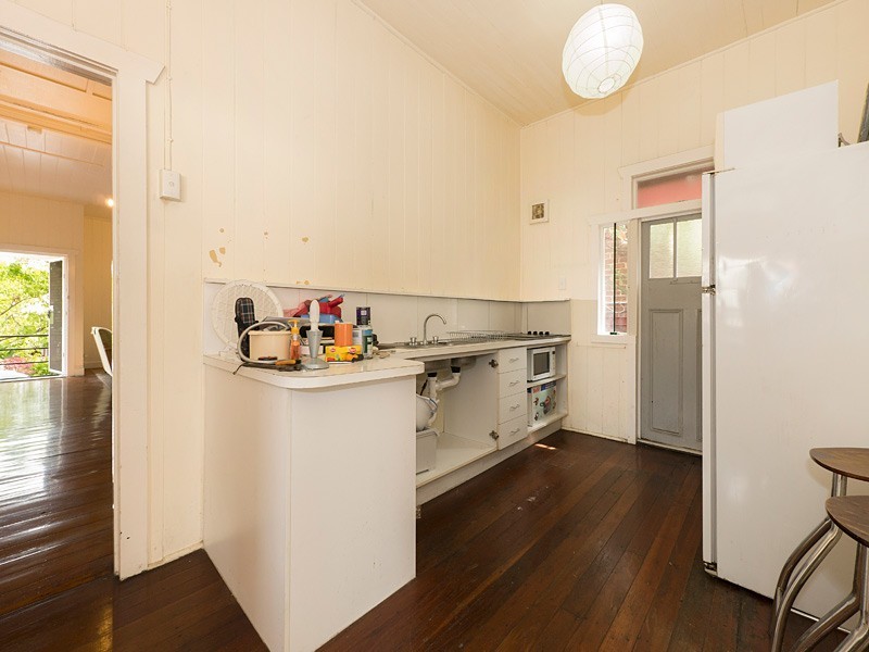 137 Fortescue Street, Spring Hill QLD 4000