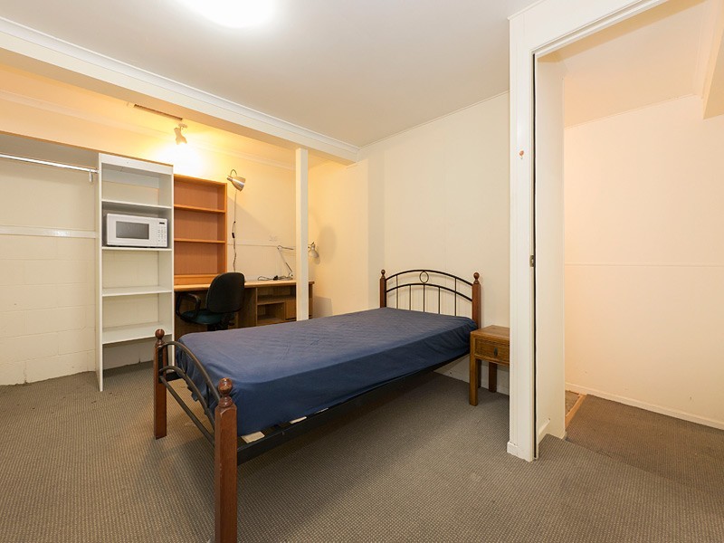 137 Fortescue Street, Spring Hill QLD 4000