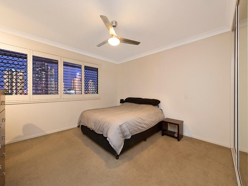 9/137 St Pauls Terrace, Spring Hill QLD 4000