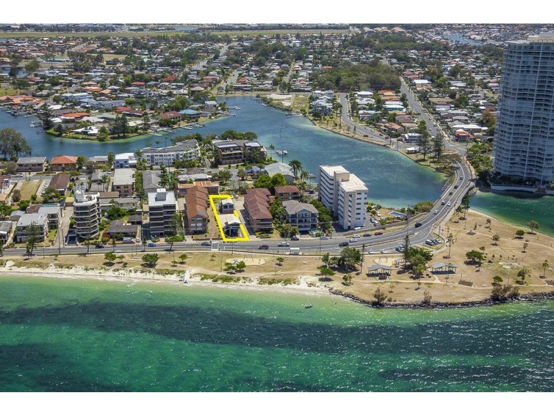 544 Marine Parade, Biggera Waters QLD 4216