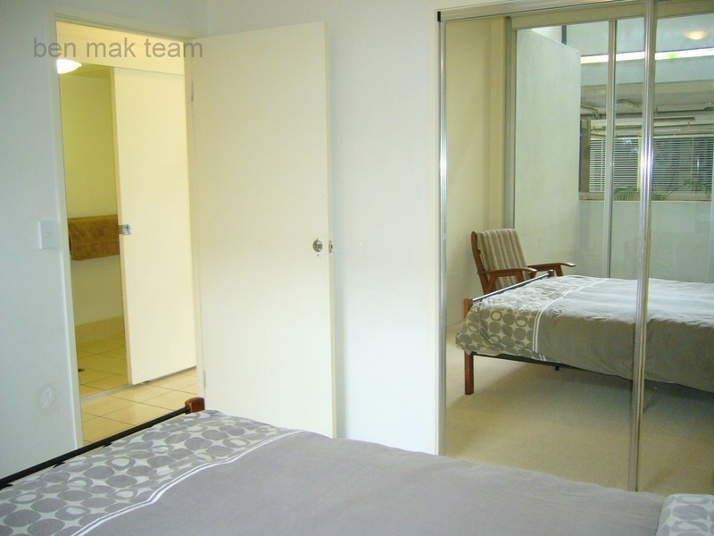 2/15a Tribune Street, South Bank QLD 4101