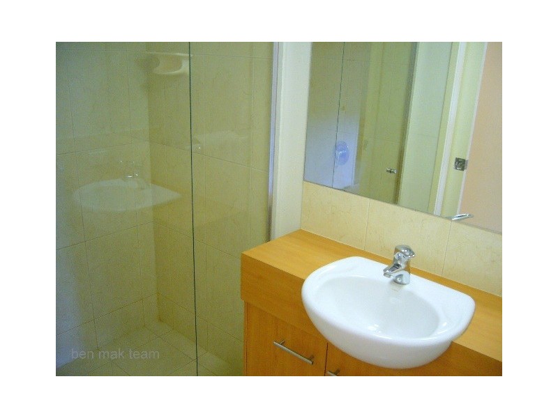 2/15a Tribune Street, South Bank QLD 4101