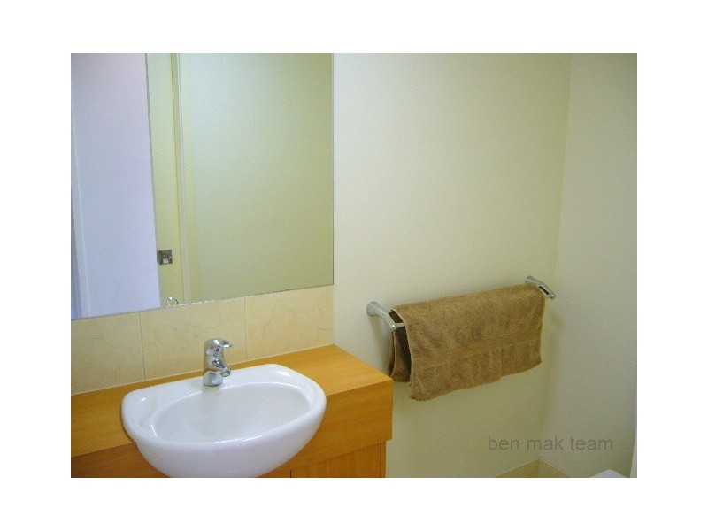 2/15a Tribune Street, South Bank QLD 4101