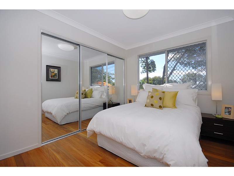 73a  Mountain St, Mount Gravatt QLD 4122