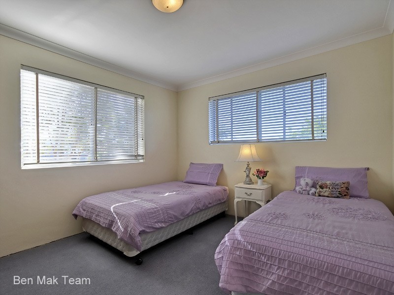 3/2 Sixth Ave, Kedron QLD 4031