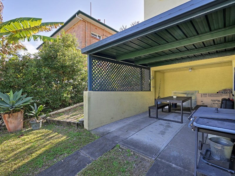 1/28 Hazlewood St, New Farm QLD 4005