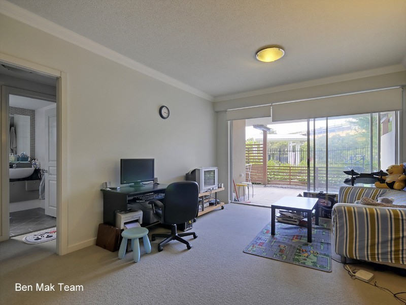 2206/141 Campbell Street, Bowen Hills QLD 4006