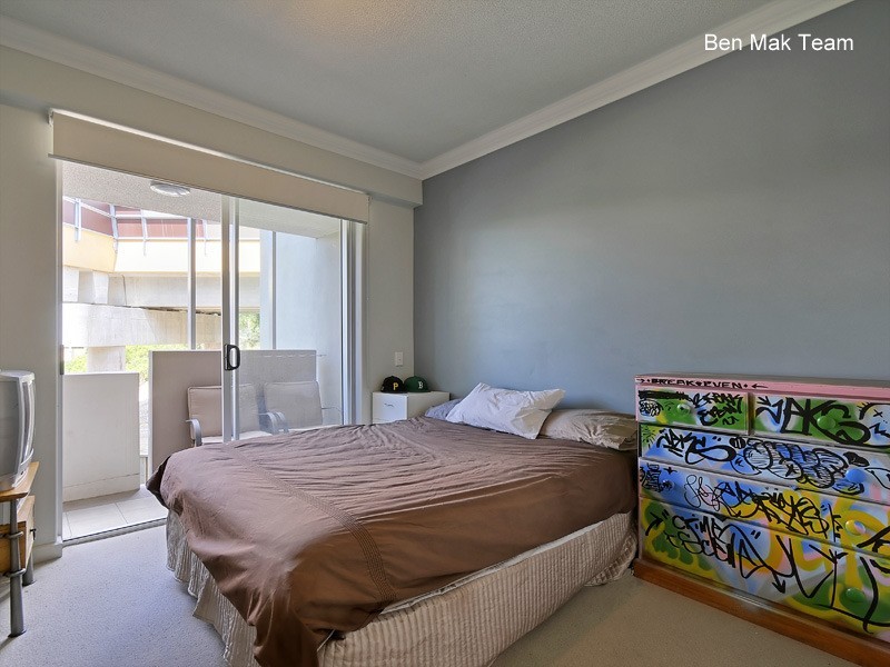 3302/141 Campbell Street, Bowen Hills QLD 4006