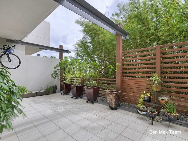 2204/141 Campbell Street, Bowen Hills QLD 4006