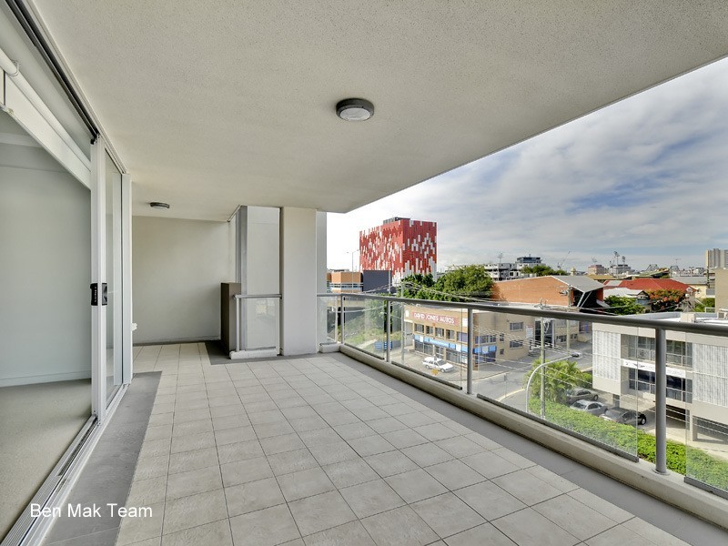 1607/141 Campbell Street, Bowen Hills QLD 4006