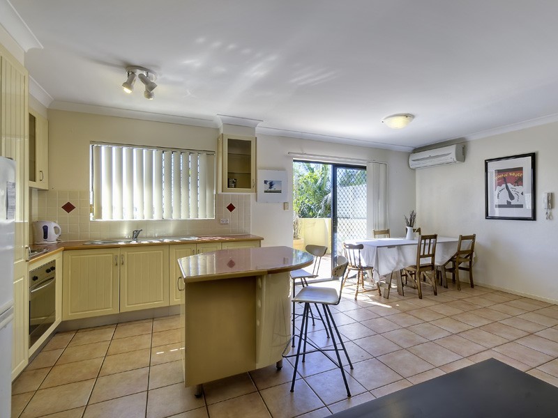 9/192 Juliette Street, Greenslopes QLD 4120
