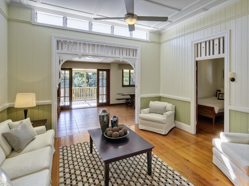 102 Linton Street, Kangaroo Point QLD 4169