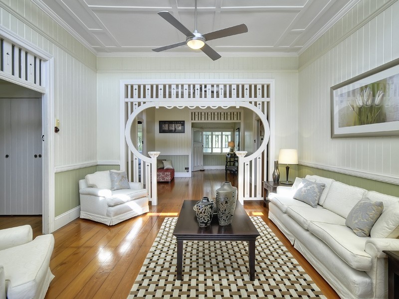 102 Linton Street, Kangaroo Point QLD 4169