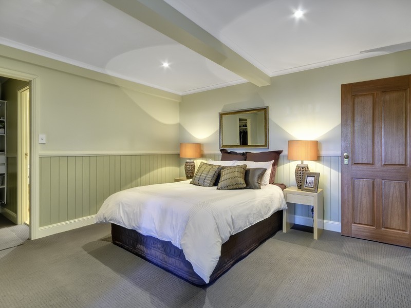 102 Linton Street, Kangaroo Point QLD 4169