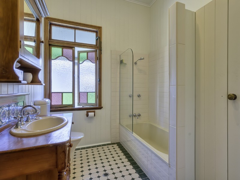 102 Linton Street, Kangaroo Point QLD 4169