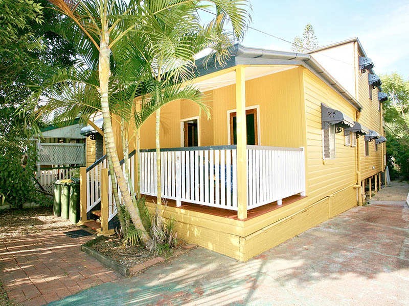 11 Burlington Street, East Brisbane QLD 4169