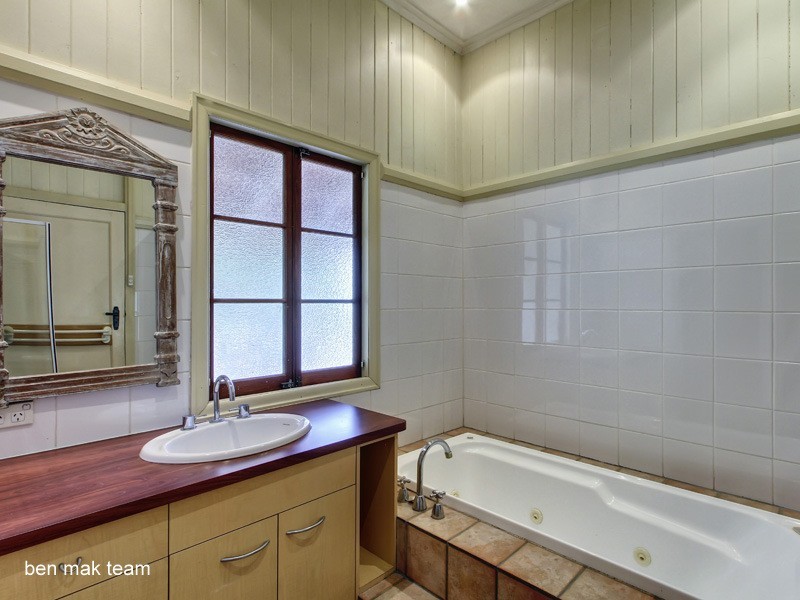 4  Blackall Terrace, East Brisbane QLD 4169