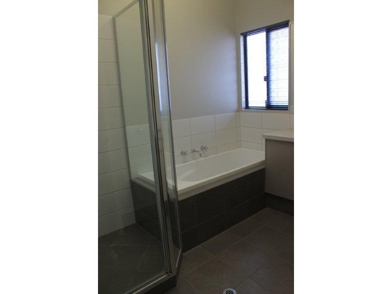 18 Anea Brace, Bilingurr WA 6725