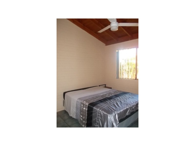 21/1 CHARLES RD, Cable Beach WA 6726