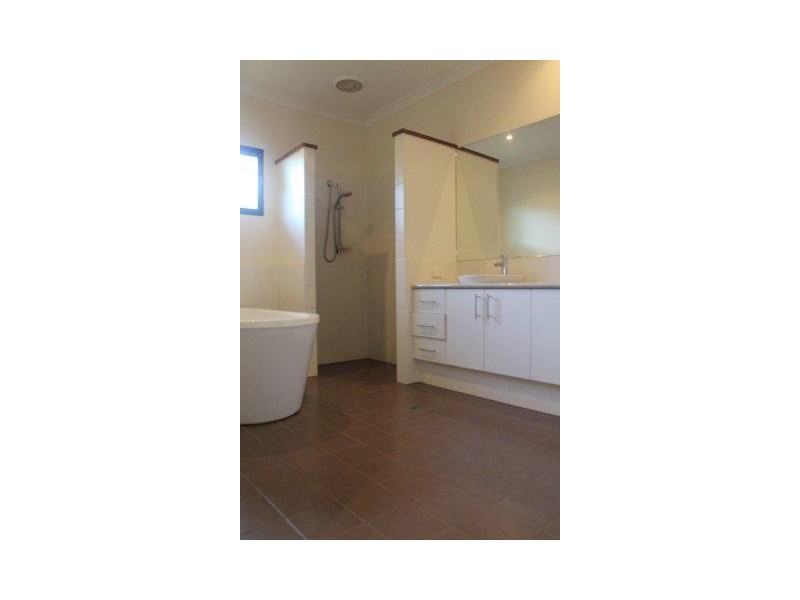 32 Banu Ave, Broome WA 6725