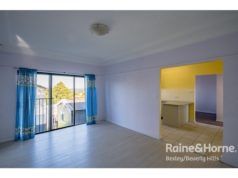 651 Forest Road, Peakhurst NSW 2210