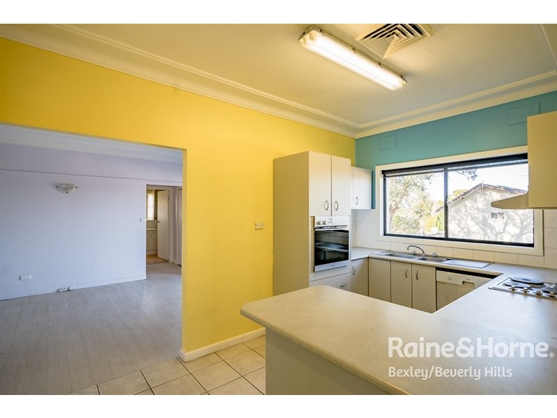 651 Forest Road, Peakhurst NSW 2210