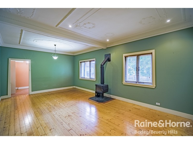 20 Rickard St, Turrella NSW 2205