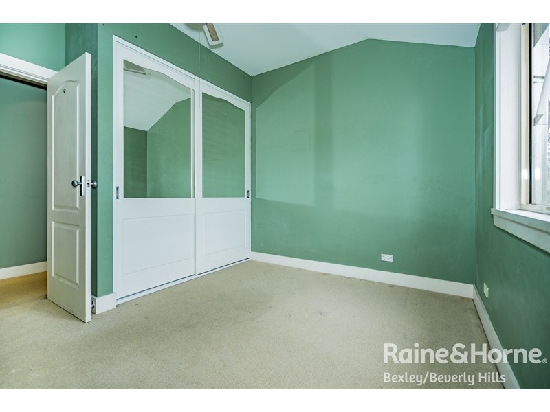 20 Rickard St, Turrella NSW 2205