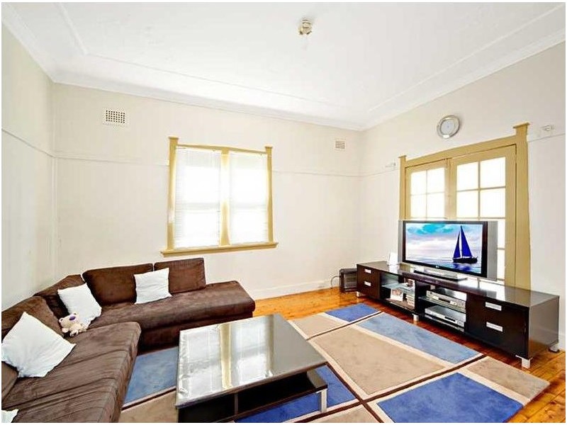 17 Westminster Street, Bexley NSW 2207