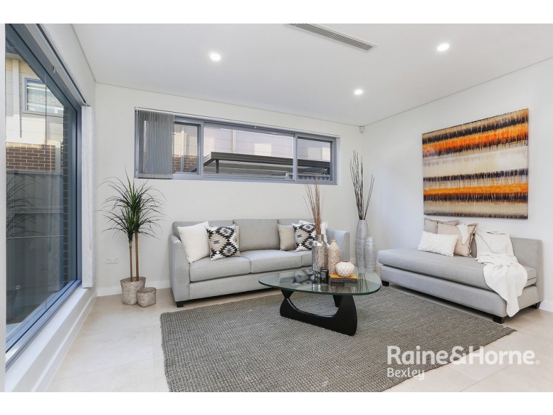 18B Grove Avenue, Narwee NSW 2209