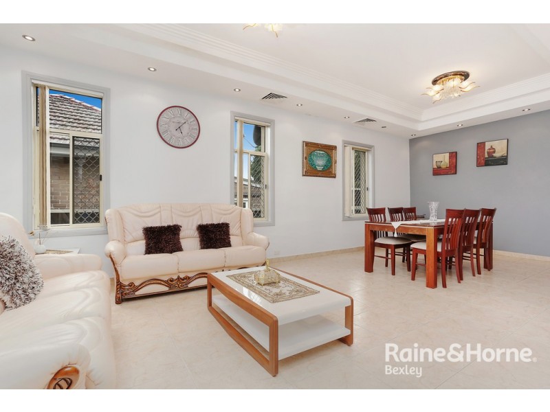 6 John Street, Bexley NSW 2207