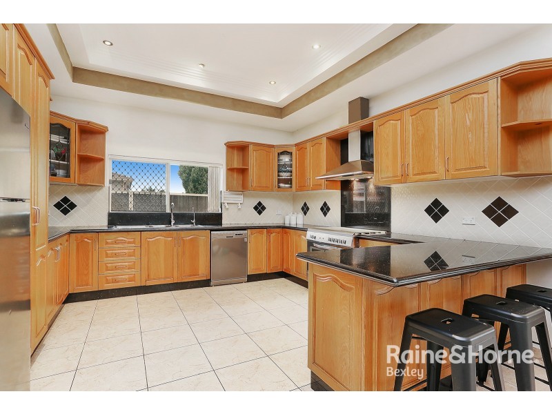 6 John Street, Bexley NSW 2207