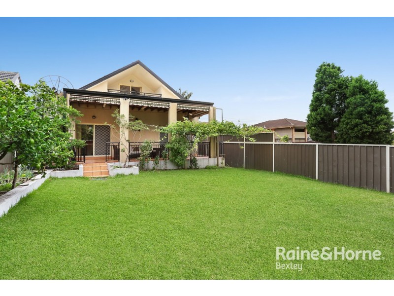 6 John Street, Bexley NSW 2207