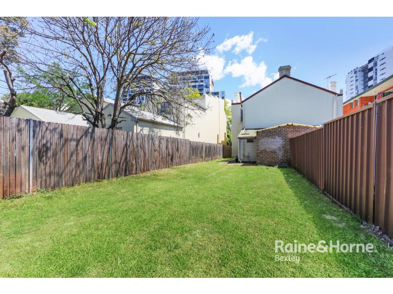42 Station Street East, Harris Park NSW 2150