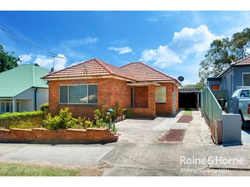 27 Edward Street, Kingsgrove NSW 2208