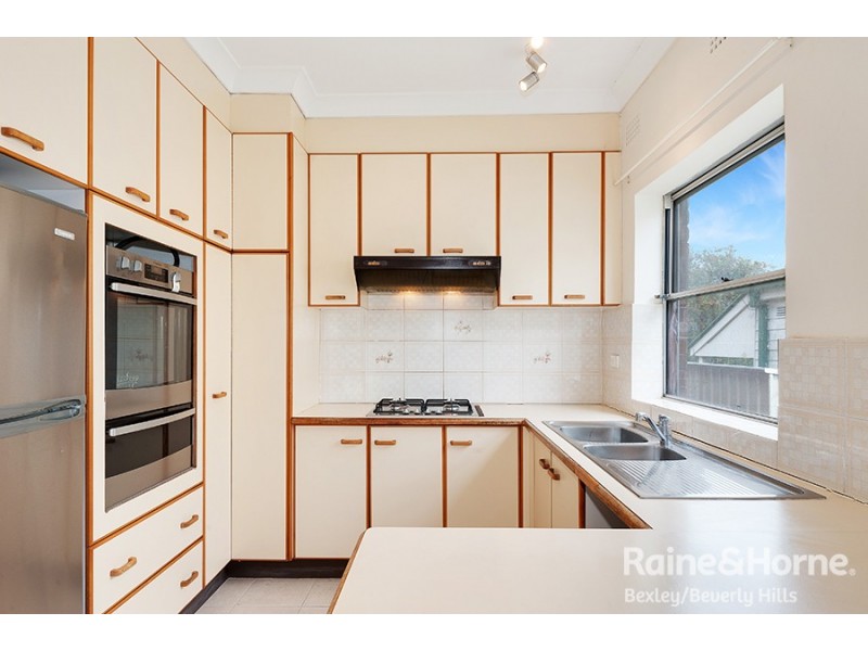 27 Edward Street, Kingsgrove NSW 2208