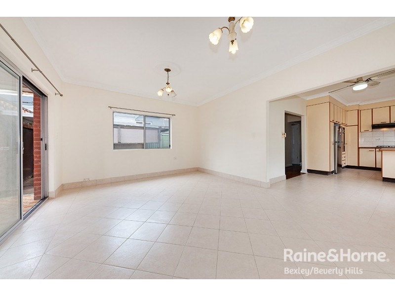 27 Edward Street, Kingsgrove NSW 2208