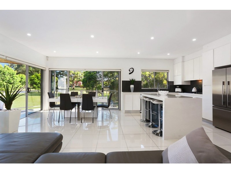 4/30 Pheasant Street, Canterbury NSW 2193