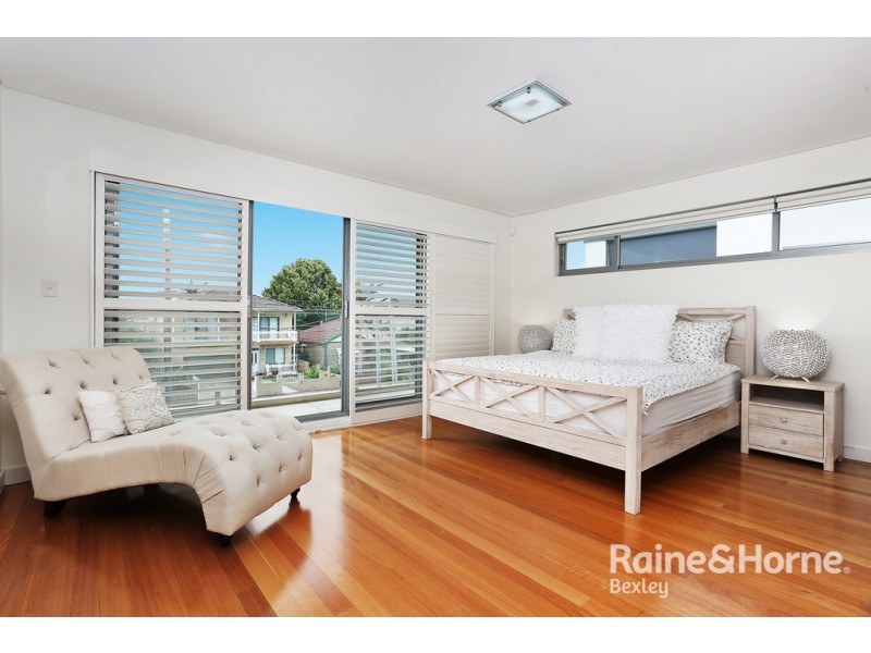 61 Moore Street, Hurstville NSW 2220