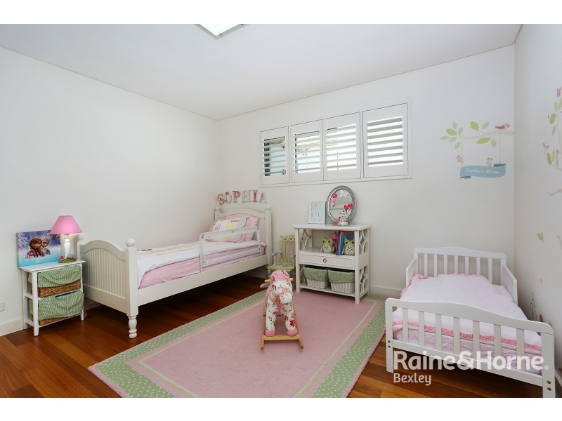 61 Moore Street, Hurstville NSW 2220