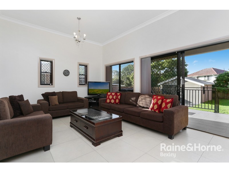 14 Highworth Avenue, Bexley NSW 2207
