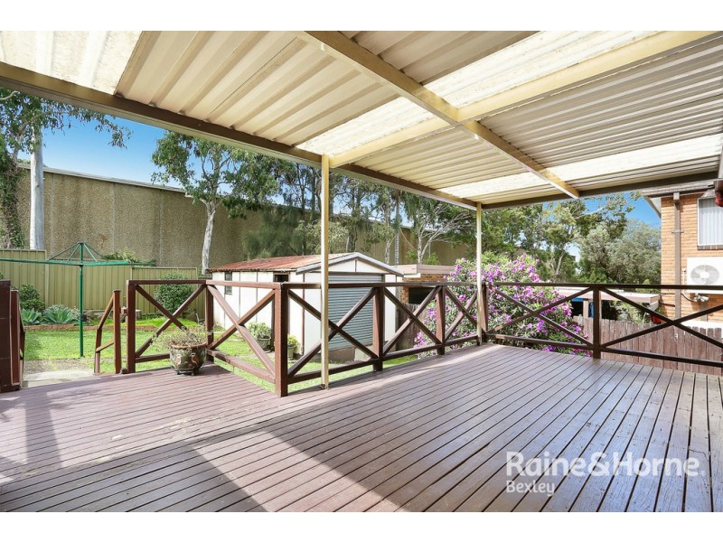 25 Glamis Street, Kingsgrove NSW 2208
