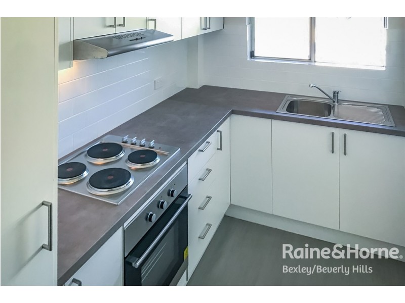 15/3 Short Street, Carlton NSW 2218