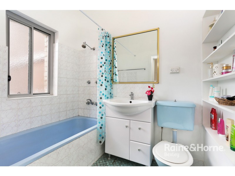 2/323 Forest Road, Bexley NSW 2207