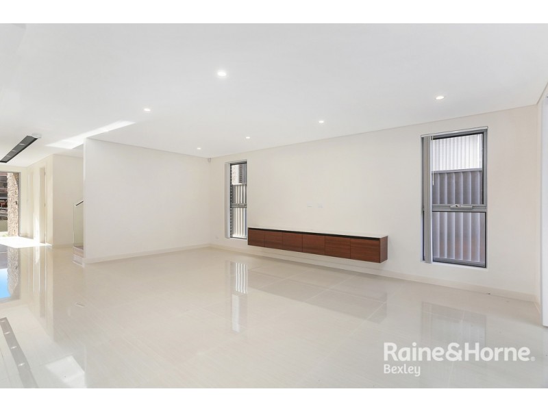 83 Morgan Street, Kingsgrove NSW 2208