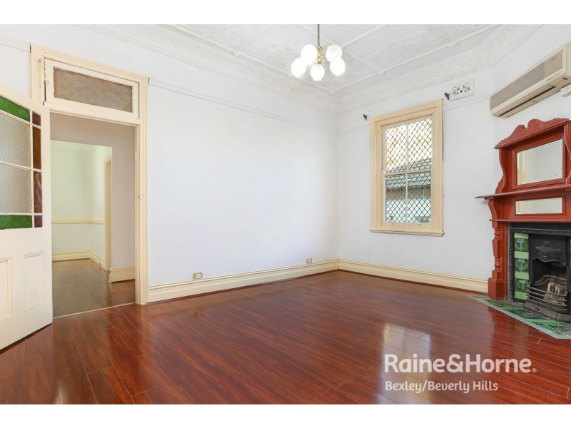 18 Short Street, Carlton NSW 2218