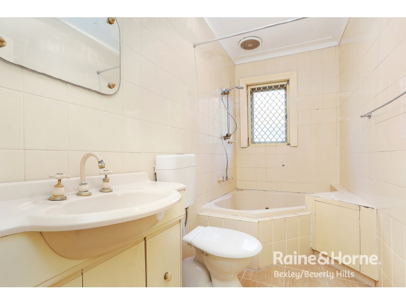 18 Short Street, Carlton NSW 2218