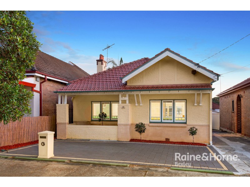 19 Bayview Street, Bexley NSW 2207