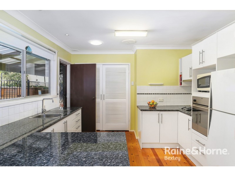 126 Lucinda Avenue, Bass Hill NSW 2197